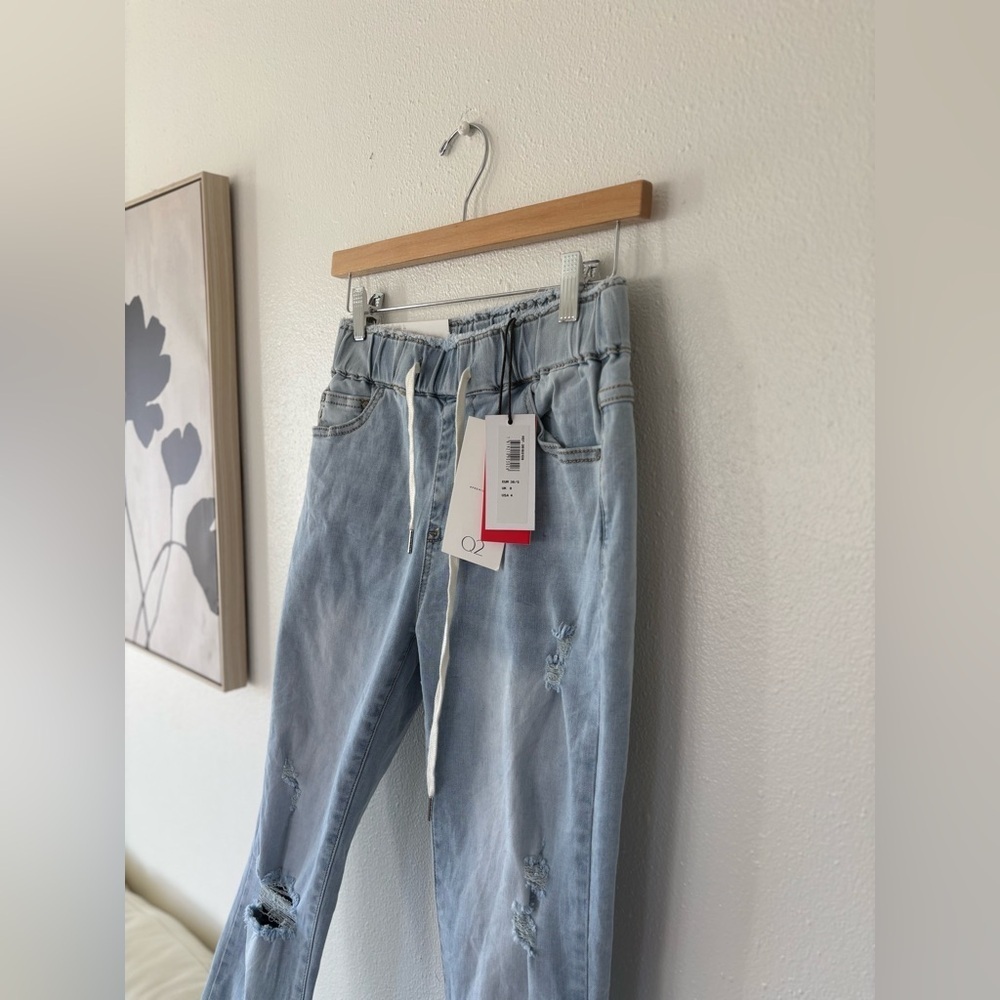 Q2 Light Blue Women Jeans - Picture 4 of 6